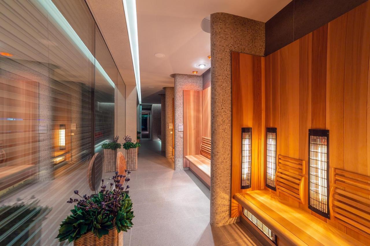 Hotel Jezerka Сеч Экстерьер фото