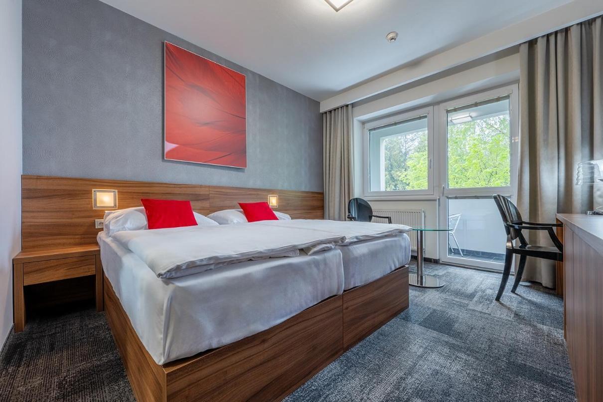 Hotel Jezerka Сеч Экстерьер фото